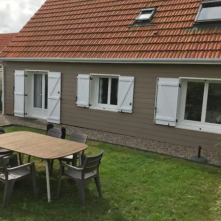 Prázdninový dům Maison Spacieuse Avec Jardin Et Feu De Bois Et Parking Gratuit Pour 3 Voiture Le Crotoy